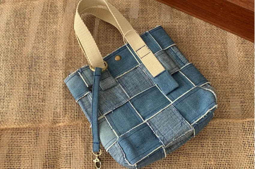 Túi Tote Mini Đan Rọ Jeans Tái Chế, Sự Kết Hợp Độc Đáo Giữa Thời Trang Và Bền Vững, Túi Xách Thời Trang, Quà Tặng Độc Đáo, Quà Tặng Cho Nữ