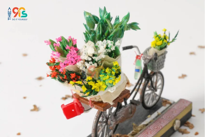 Flower Selling Bicycle Magnet, Vietnamese Street Cart Collection, Home Decor, Miniature Cart, Fridge Magnets, Vietnamese Gifts, Vietnamese Souvenirs, Corporate Gift