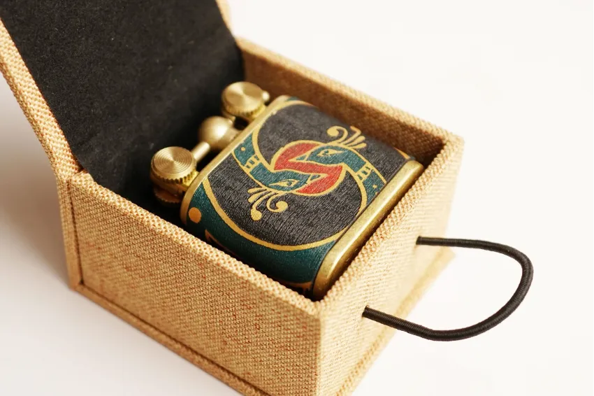 bật lửa nghệ thuật, hộp quẹt, lighter, artistic lighter, quà tặng cá nhân hóa, personalized gifts