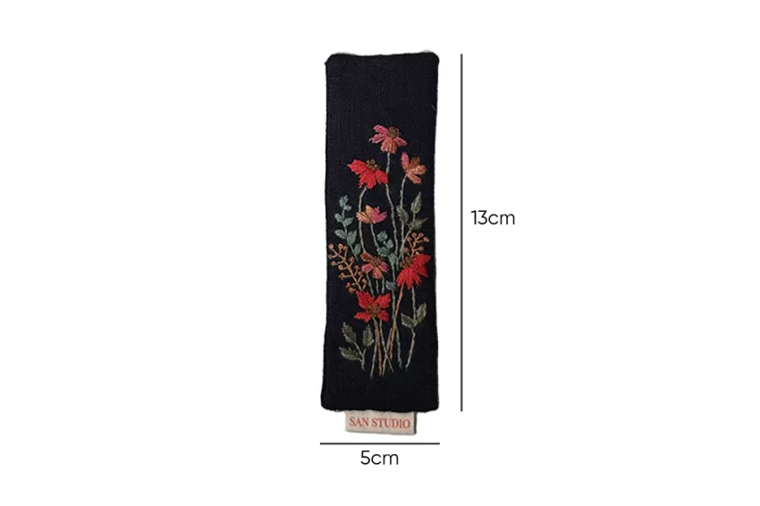 Handmade Embroidery Floral Bookmark, Delicately Patterned Floral Design, Compact Design, Gift for Book Lovers Handmade Embroidery Floral Bookmark, Delicately Patterned Floral Design, Compact Design, Gift for Book Lovers