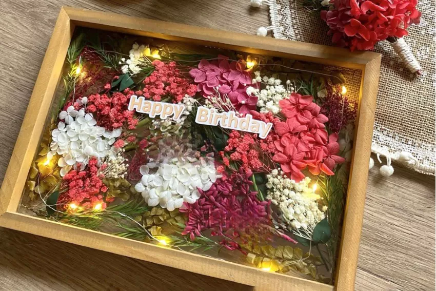 Full Flower Design, Rectangle Dried Flower Frame, Customizable Messages, Personalized Product, Meaningful Handmade Gift, Corporate Gift