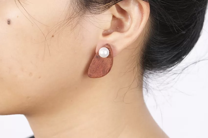 Wooden & Bead Stud Earrings, Warm Brown Tone of Wood, Bold Statement Earrings, Elegant Accent, Intricately Handcrafted Design