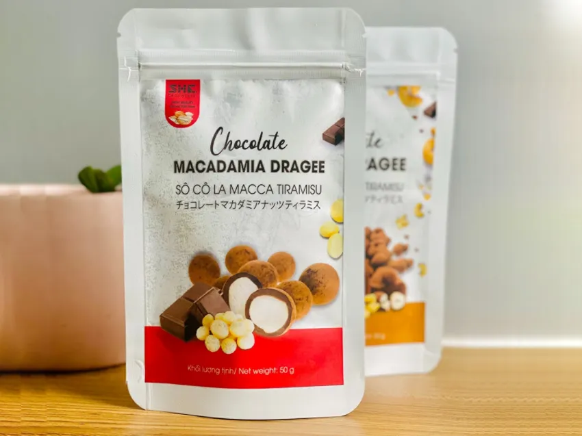 Chocolate Coated Macadamia Chocolate Coated Macadamia