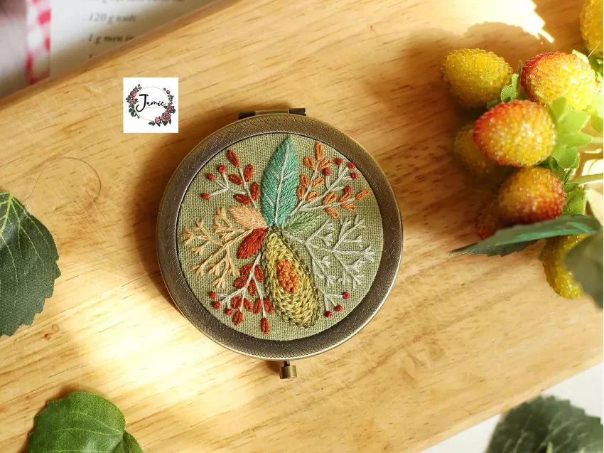 Summer Fruit Hand Embroidered Mirror, Compact Handheld Mirror, Creative Patterns, Intricate Hand Embroidery, Handmade Product