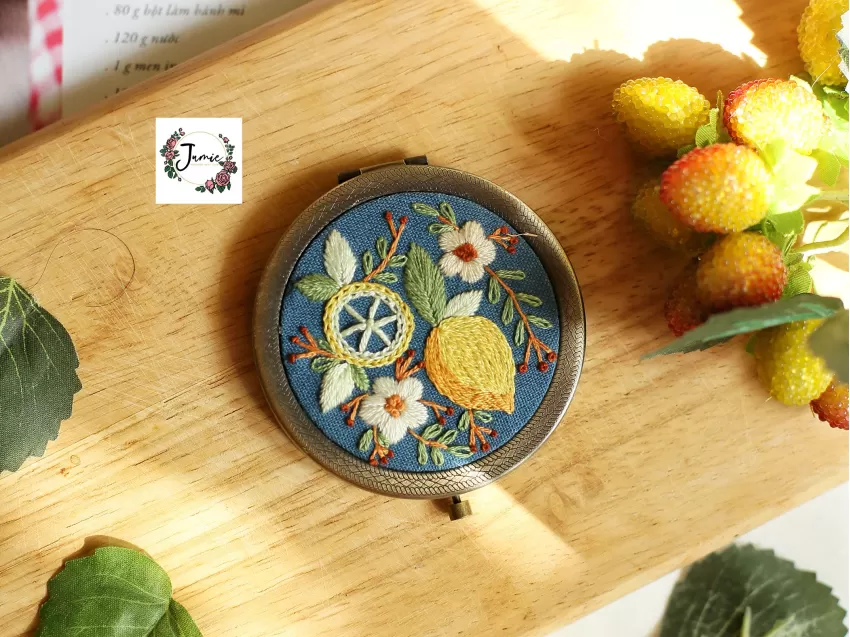 Summer Fruit Hand Embroidered Mirror, Compact Handheld Mirror, Creative Patterns, Intricate Hand Embroidery, Handmade Product