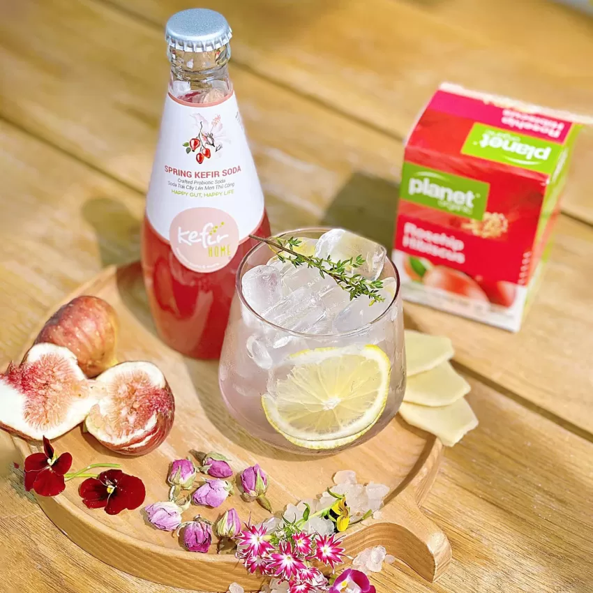 Spring Kefir Soda, Fermented Drink, Probiotic Thirst-Quencher, Weight-Loss Supportive Beverage, Gentle Sweet Flavor