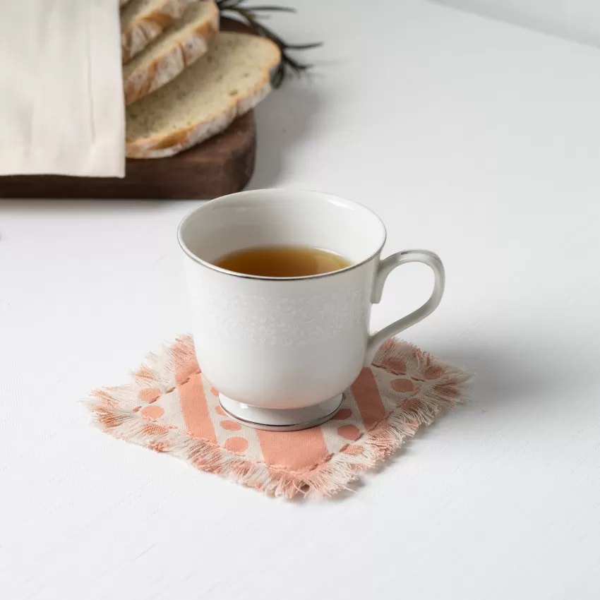 Lót Ly Tua Rua Họa Tiết, Đa Dạng Mẫu Mã Để Lựa Chọn, Chất Liệu Bamboo Lien, Thấm Hút Tốt, Sản Phẩm Được Cắt May Thủ Công Lót Ly Tua Rua Họa Tiết, Đa Dạng Mẫu Mã Để Lựa Chọn, Chất Liệu Bamboo Lien, Thấm Hút Tốt, Sản Phẩm Được Cắt May Thủ Công