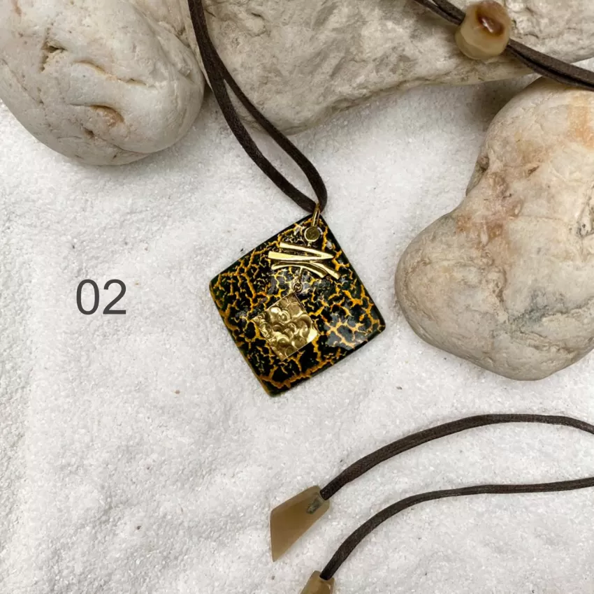 Destiny Earrings & Necklace, Lacquer To Wear Collection, Elegant Beauty, Large Pendant, Natural Material, Durable Accessories