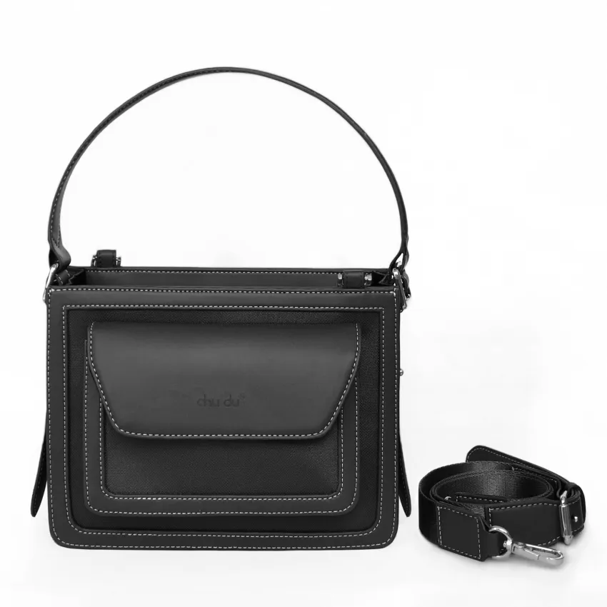 Túi Canvas Phối Da Khắc Tên - Silence, Nhiều Ngăn Nhỏ Tiện Lợi, Đựng Vừa Laptop, Nắp Gập Thời Thượng, Thiết Kế Dáng Vuông Hiện Đại Và Cá Tính Túi Canvas Phối Da Khắc Tên - Silence, Nhiều Ngăn Nhỏ Tiện Lợi, Đựng Vừa Laptop, Nắp Gập Thời Thượng, Thiết Kế Dáng Vuông Hiện Đại Và Cá Tính