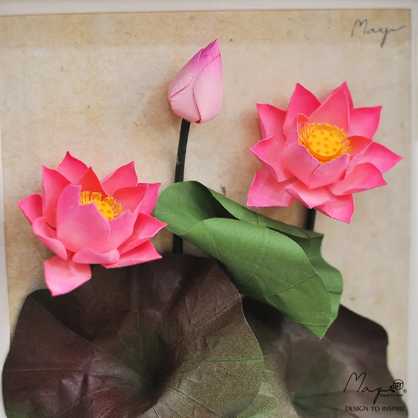 Tranh Hoa Giấy Handmade Trang Trí - Hoa Sen Kết Hợp Giấy Dó MAYPAPERFLOWER Khung Tranh Gỗ Size 25x25cm, Tranh Thủ Công, Quà Tặng Cá Nhân Hóa, Quà Tặng Doanh Nghiệp