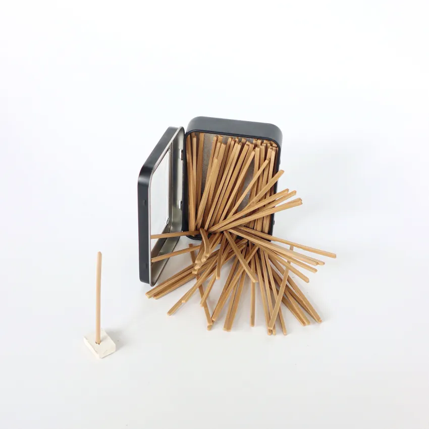 Hộp Trầm Hương Cao Cấp 100 Que, Bột Trầm Hương Nguyên Chất Từ Quảng Nam, Hộp Thiếc Sang Trọng Tặng Kèm Đế Cắm, Trầm Hương Việt Nam, Quà Việt Nam