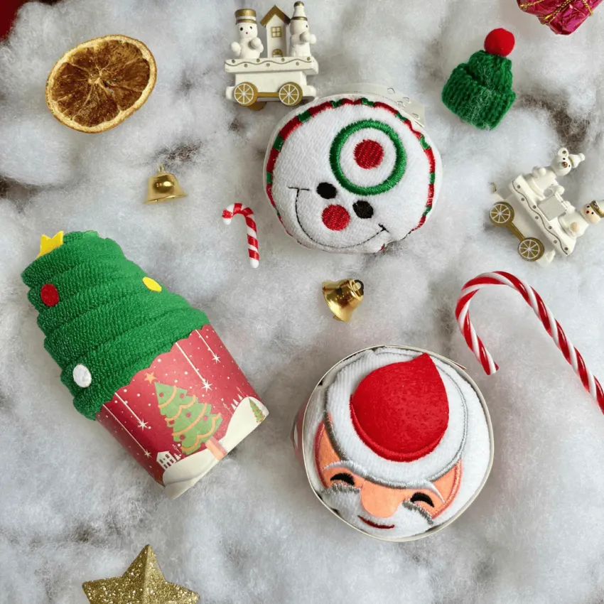 "Cold Nights, Good Vibes" Christmas Gift Box, Moments Of Relaxation, Christmas Gift Set With Eye Mask, Towel, Ceramic Mug & Chocolate, Cute Gift "Cold Nights, Good Vibes" Christmas Gift Box, Moments Of Relaxation, Christmas Gift Set With Eye Mask, Towel, Ceramic Mug & Chocolate, Cute Gift