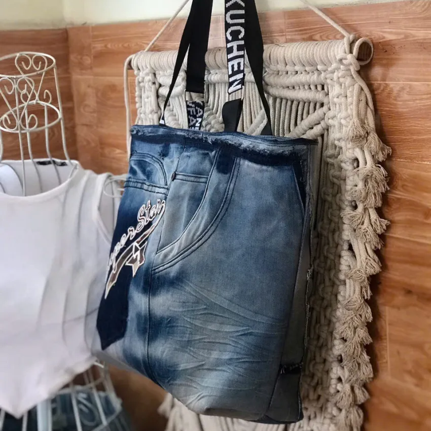 Túi Tote Superstar Từ Jeans Tái Chế, Tự Tin Thể Hiện Dấu Ấn Riêng, Túi Thời Trang Tái Chế, Phụ Kiện Jean, Quà Sinh Nhật Cho Nam, Quà Thủ Công Sáng Tạo Túi Tote Superstar Từ Jeans Tái Chế, Tự Tin Thể Hiện Dấu Ấn Riêng, Túi Thời Trang Tái Chế, Phụ Kiện Jean, Quà Sinh Nhật Cho Nam, Quà Thủ Công Sáng Tạo