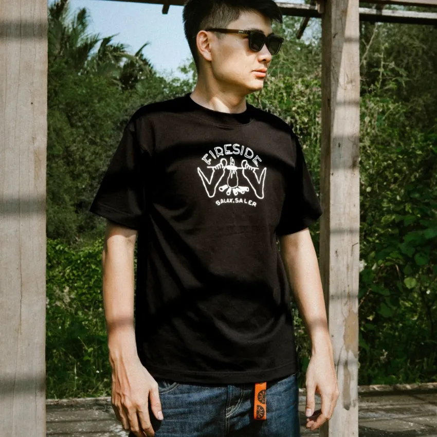 "Fireside" Cotton T-Shirt, Comfortable & Distinctive, Creative Pattern T-Shirt, Easy-to-Match Tee, Unisex Top, Travel Group Shirt, Birthday Gift "Fireside" Cotton T-Shirt, Comfortable & Distinctive, Creative Pattern T-Shirt, Easy-to-Match Tee, Unisex Top, Travel Group Shirt, Birthday Gift
