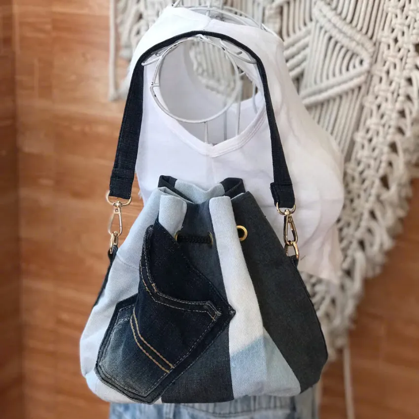 Túi Bucket Sọc Từ Jeans Tái Chế, Nghệ Thuật May Vá Tinh Xảo, Túi Tái Chế Sang Trọng, Túi Dây Rút Độc Đáo, Phụ Kiện Thời Trang, Quà Sinh Nhật Độc Đáo Túi Bucket Sọc Từ Jeans Tái Chế, Nghệ Thuật May Vá Tinh Xảo, Túi Tái Chế Sang Trọng, Túi Dây Rút Độc Đáo, Phụ Kiện Thời Trang, Quà Sinh Nhật Độc Đáo