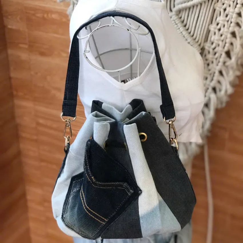 Túi Bucket Sọc Từ Jeans Tái Chế, Nghệ Thuật May Vá Tinh Xảo, Túi Tái Chế Sang Trọng, Túi Dây Rút Độc Đáo, Phụ Kiện Thời Trang, Quà Sinh Nhật Độc Đáo Túi Bucket Sọc Từ Jeans Tái Chế, Nghệ Thuật May Vá Tinh Xảo, Túi Tái Chế Sang Trọng, Túi Dây Rút Độc Đáo, Phụ Kiện Thời Trang, Quà Sinh Nhật Độc Đáo
