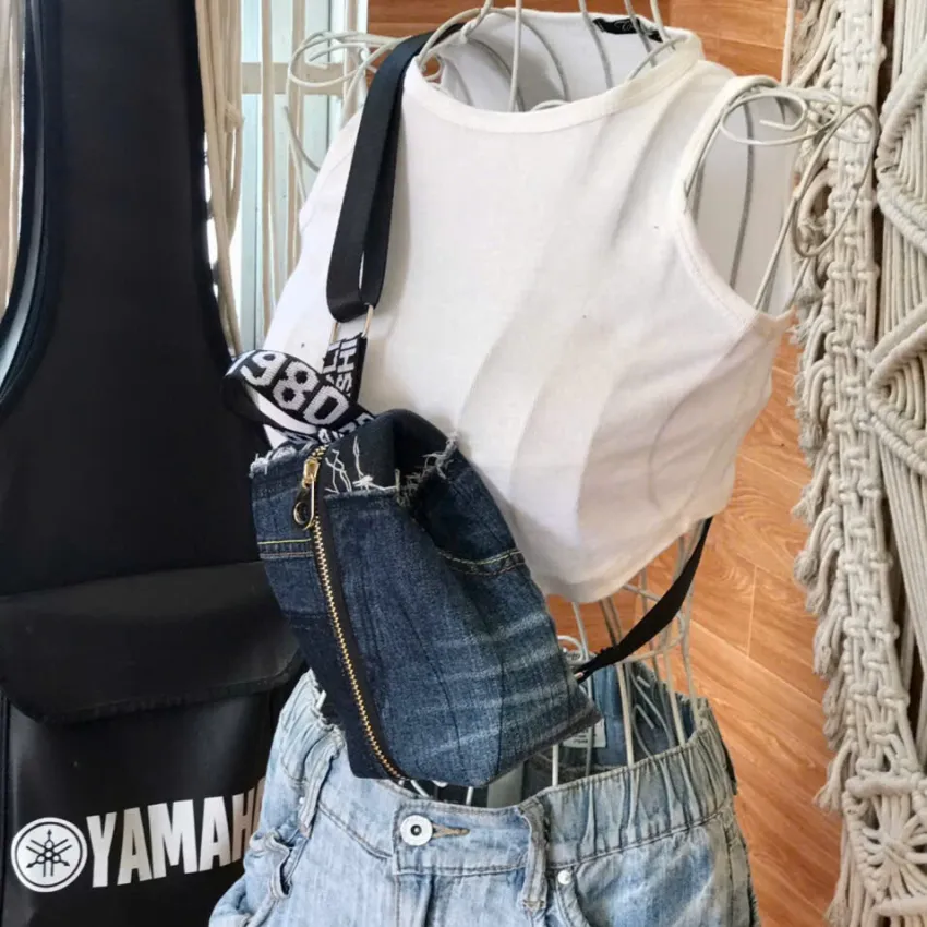 Túi Đeo Chéo Balo Mini K3 Từ Jeans Tái Chế, Những Đường Nét Rất Riêng, Túi Jeans Độc Bản, Túi Xách Tái Chế, Phụ Kiện Thời Trang Bền Vững, Quà Sinh Nhật Túi Đeo Chéo Balo Mini K3 Từ Jeans Tái Chế, Những Đường Nét Rất Riêng, Túi Jeans Độc Bản, Túi Xách Tái Chế, Phụ Kiện Thời Trang Bền Vững, Quà Sinh Nhật