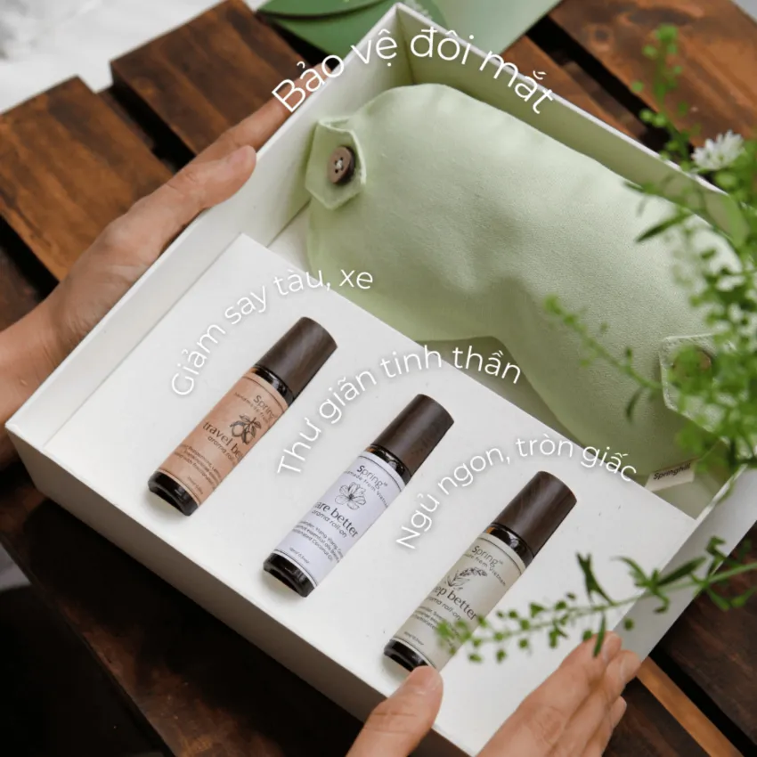 Hộp Quà Giấc Ngủ, Những Phút Nghỉ Ngơi Tinh Tế, Bịt Mắt Ngủ Thêu Tên & 3 Thanh Tinh Dầu Lăn, Thành Phần Thiên Nhiên Quà Tặng Thư Giãn, Quà Sinh Nhật Hộp Quà Giấc Ngủ, Những Phút Nghỉ Ngơi Tinh Tế, Bịt Mắt Ngủ Thêu Tên & 3 Thanh Tinh Dầu Lăn, Thành Phần Thiên Nhiên Quà Tặng Thư Giãn, Quà Sinh Nhật