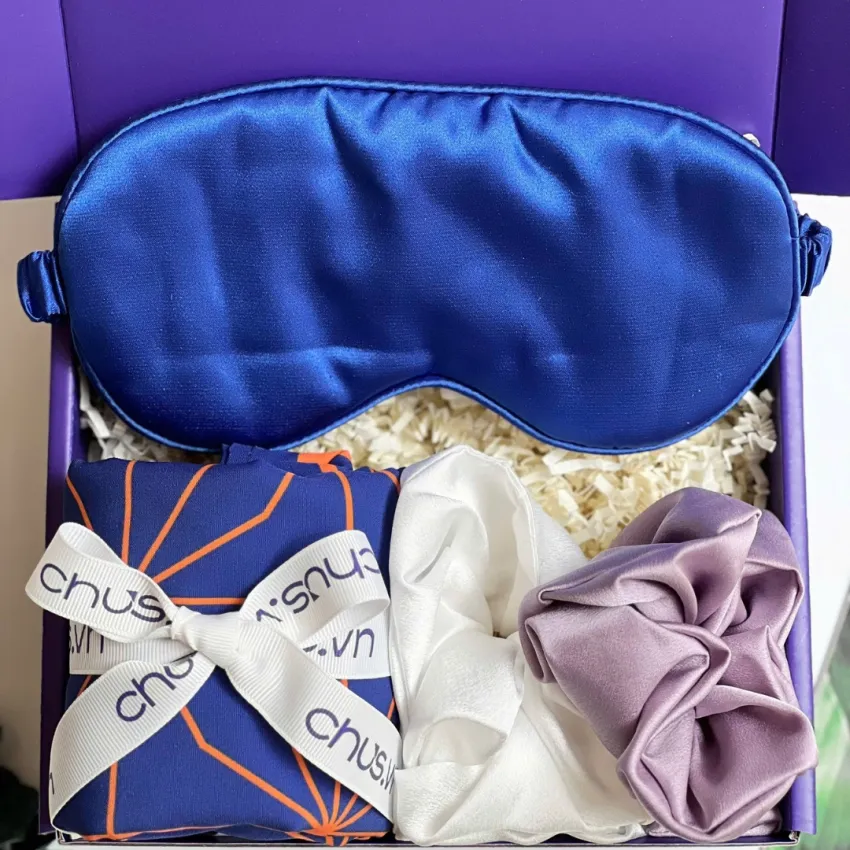 Feminine Silk Gift Box, Gentle Every Moment, Exclusive Gift Set With Eye Mask, Hair Tie & Scarf, Vietnamese Silk, Birthday Gift For Her, Gift For Mom Feminine Silk Gift Box, Gentle Every Moment, Exclusive Gift Set With Eye Mask, Hair Tie & Scarf, Vietnamese Silk, Birthday Gift For Her, Gift For Mom