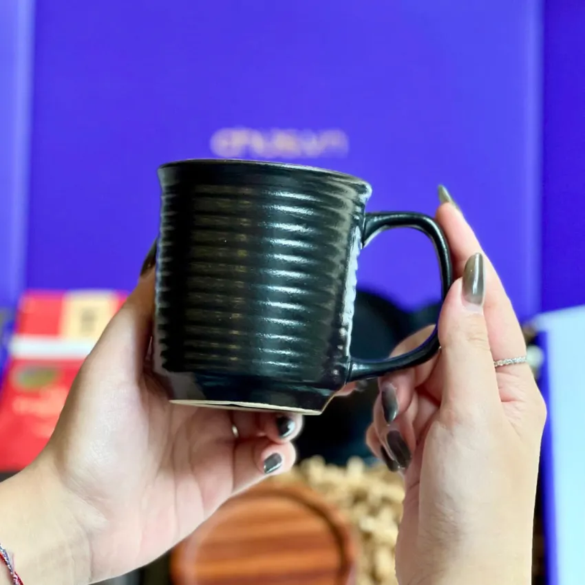 "Vietnam Black" Coffee Gift Box, Deep & Rich Flavor, Specialty Coffee & Brewing Equipment Gift Set , Exclusive Corporate Gift Box, Vietnamese Souvenir "Vietnam Black" Coffee Gift Box, Deep & Rich Flavor, Specialty Coffee & Brewing Equipment Gift Set , Exclusive Corporate Gift Box, Vietnamese Souvenir