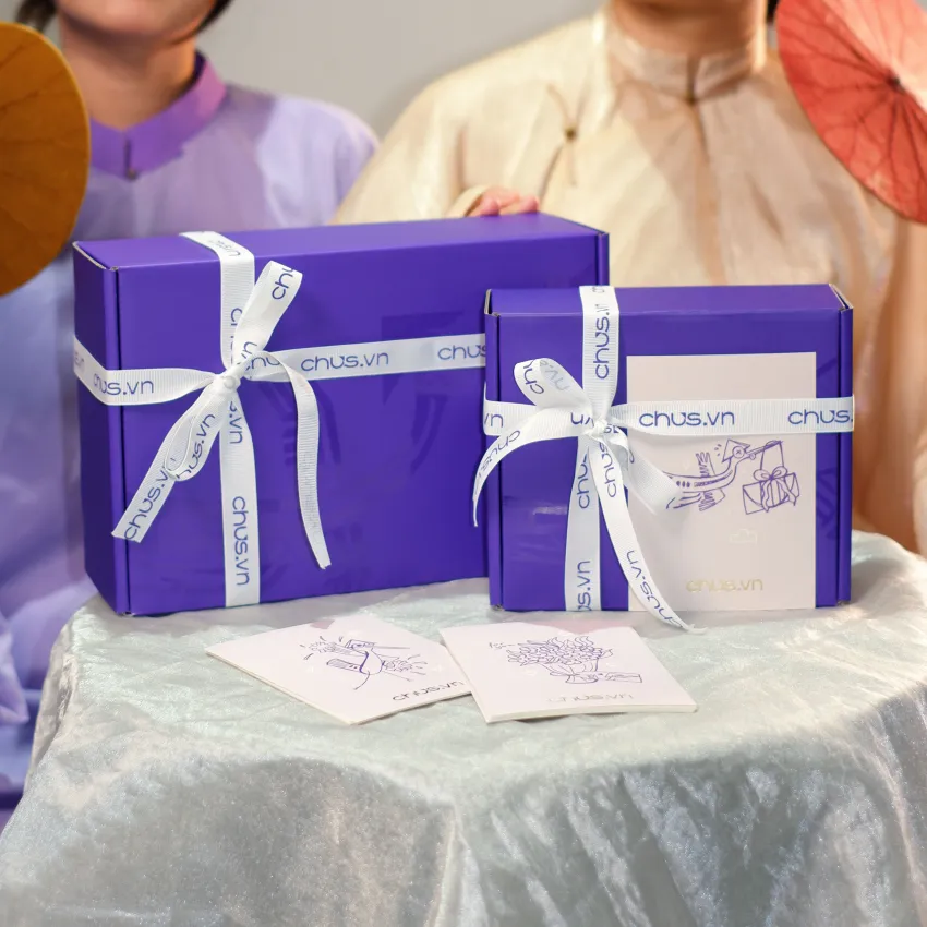 Tea Set & Ancient Snow Shan Tea Gift Box, The Essence Of Tasting Artistry, Exclusive Gift Set With Card, Premium Bat Trang Ceramics, Vietnamese Souvenir Tea Set & Ancient Snow Shan Tea Gift Box, The Essence Of Tasting Artistry, Exclusive Gift Set With Card, Premium Bat Trang Ceramics, Vietnamese Souvenir
