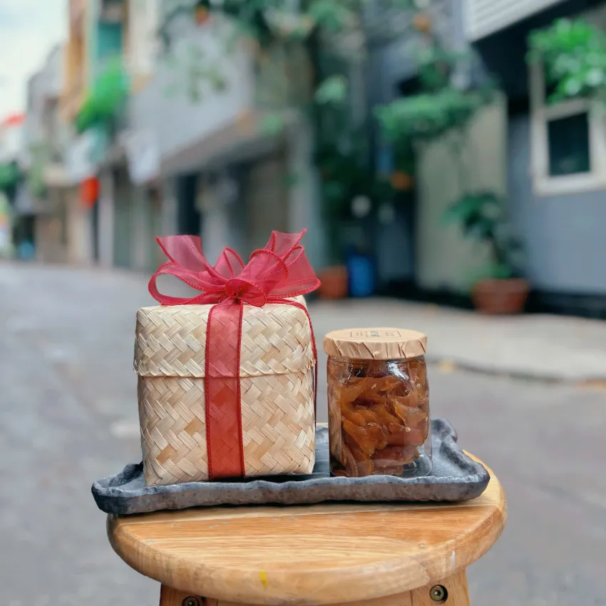 Chewy Honey Ginger Bamboo Gift Box, 350Gr, Natural Refined Flavor, Cold Relief Ginger, Healthy Jam, Unique Gift For Family, Vietnamese Specialty Gift Chewy Honey Ginger Bamboo Gift Box, 350Gr, Natural Refined Flavor, Cold Relief Ginger, Healthy Jam, Unique Gift For Family, Vietnamese Specialty Gift