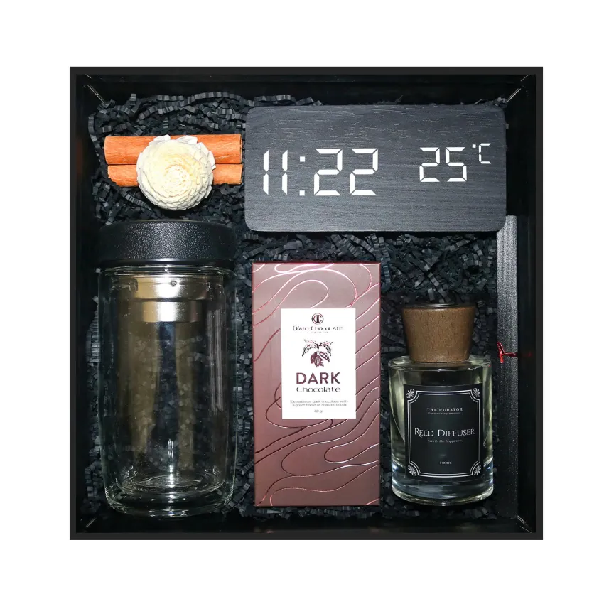 "Elegant Man" Gift Box, Modern Gentleman's Distinctive Character, Gift Set With Watch & Glass Bottle Plus Essential Oil & Chocolate, Corporate Gift "Elegant Man" Gift Box, Modern Gentleman's Distinctive Character, Gift Set With Watch & Glass Bottle Plus Essential Oil & Chocolate, Corporate Gift
