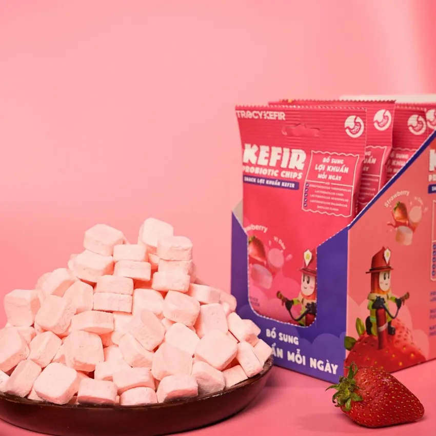 Hộp 5 Gói Snack Lợi Khuẩn Kefir Vị Dâu, Vị Ngon Đầy Dưỡng Chất, Ăn Vặt Lành Mạnh, Thực Phẩm Tốt Cho Cơ Thể, Quà Tặng Sức Khỏe Cho Cả Nhà, Quà Cho Bé Hộp 5 Gói Snack Lợi Khuẩn Kefir Vị Dâu, Vị Ngon Đầy Dưỡng Chất, Ăn Vặt Lành Mạnh, Thực Phẩm Tốt Cho Cơ Thể, Quà Tặng Sức Khỏe Cho Cả Nhà, Quà Cho Bé