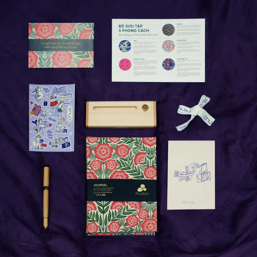 Personalized "Kind Words" Gift Box, Write Unique Messages Of Love, Exclusive Gift Set With Limited Notebook & Engraved Pen, Birthday Gift, Corporate Gift Personalized "Kind Words" Gift Box, Write Unique Messages Of Love, Exclusive Gift Set With Limited Notebook & Engraved Pen, Birthday Gift, Corporate Gift