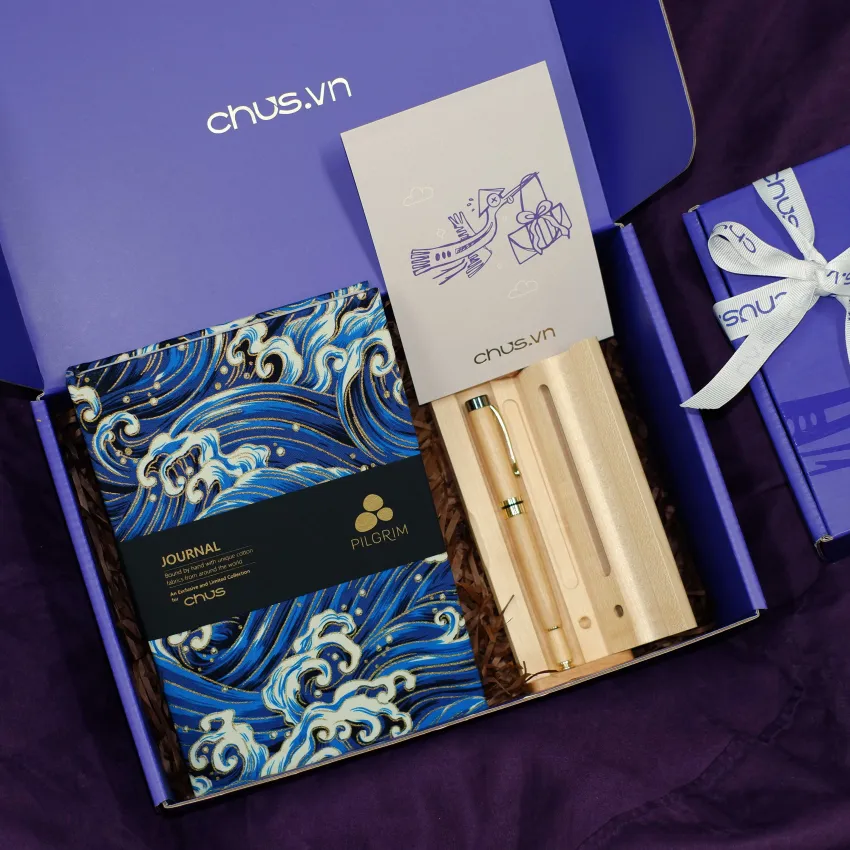 Personalized "Kind Words" Gift Box, Write Unique Messages Of Love, Exclusive Gift Set With Limited Notebook & Engraved Pen, Birthday Gift, Corporate Gift Personalized "Kind Words" Gift Box, Write Unique Messages Of Love, Exclusive Gift Set With Limited Notebook & Engraved Pen, Birthday Gift, Corporate Gift