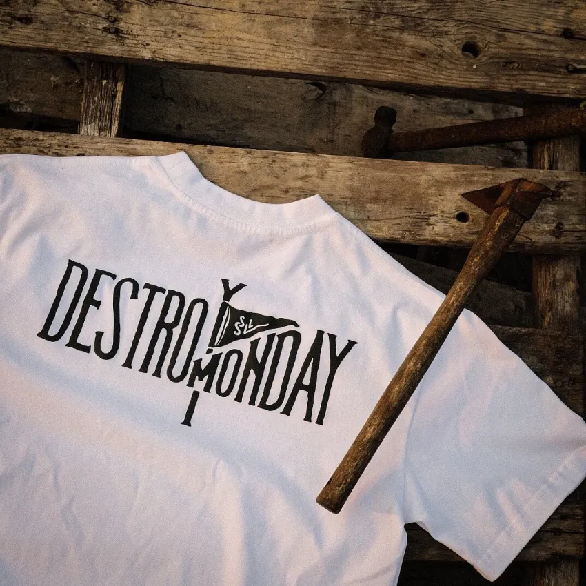 "Destroy Monday" Cotton T-Shirt, Fearless At The Start Of The Week, Creative Tee, Group T-Shirt, Comfortable Fabric, Birthday Gift, Vietnamese Souvenir "Destroy Monday" Cotton T-Shirt, Fearless At The Start Of The Week, Creative Tee, Group T-Shirt, Comfortable Fabric, Birthday Gift, Vietnamese Souvenir