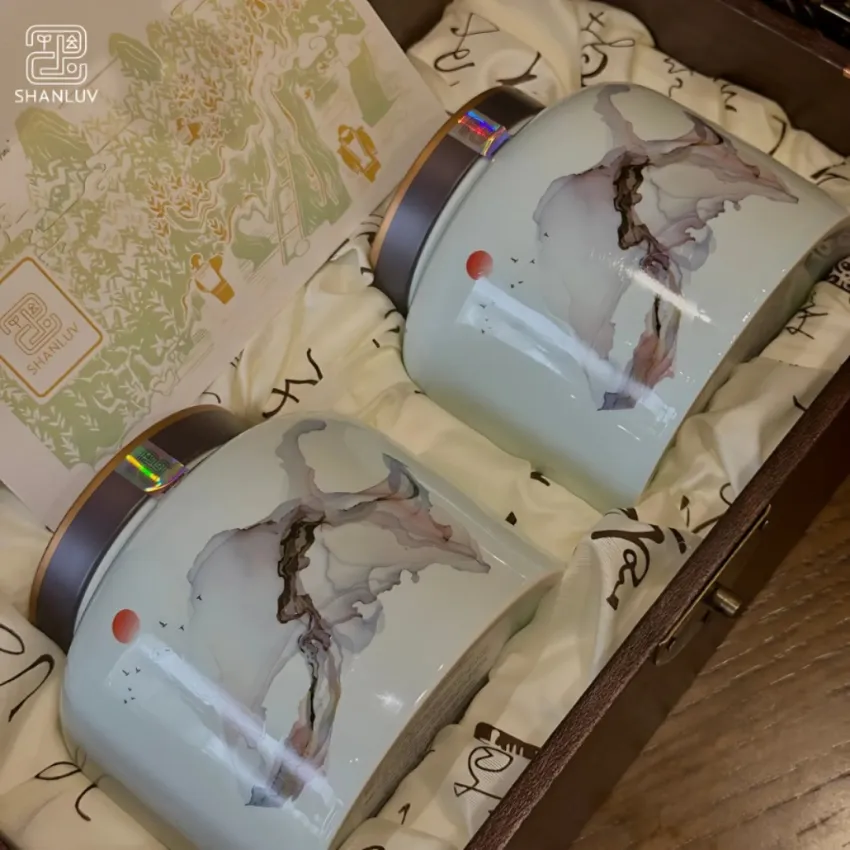 Supreme Tea King Gift Box, Touching Vietnamese Heritage, Snow Shan Tea & Oolong Tea Gift Set, Exclusive Gift Box, Corporate Gift, Vietnamese Souvenirs Supreme Tea King Gift Box, Touching Vietnamese Heritage, Snow Shan Tea & Oolong Tea Gift Set, Exclusive Gift Box, Corporate Gift, Vietnamese Souvenirs