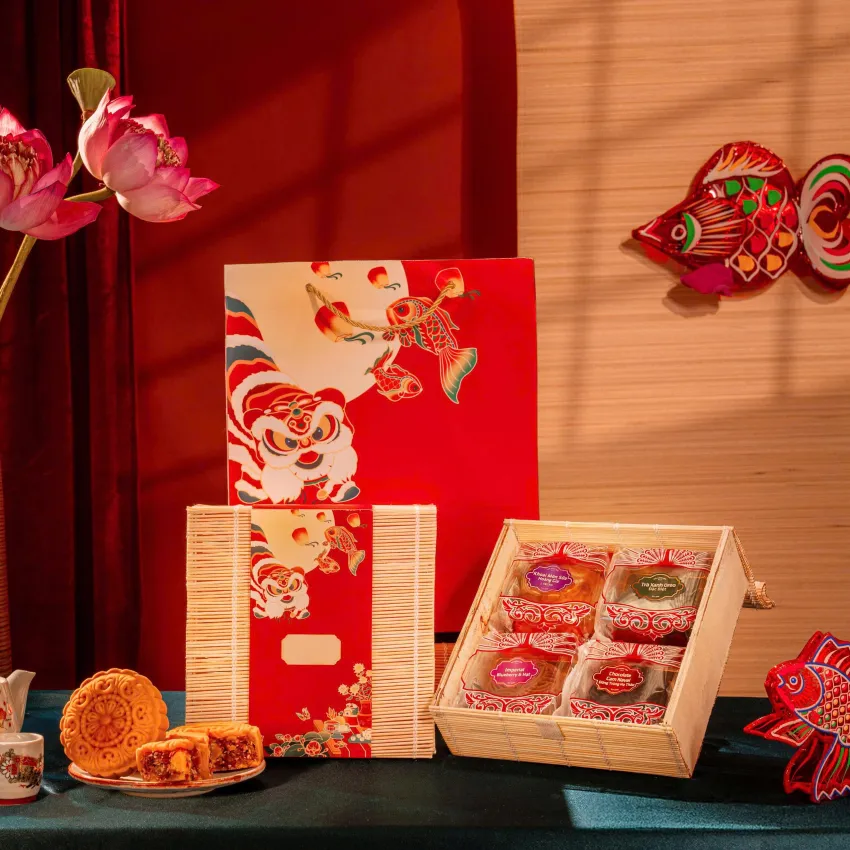 "Four Flowers Greet Moon" Mid-Autumn Gift Box, Enjoying Bright Moon Season, 4 Moon Cake Gift Set, Bamboo Gift Box For Partner, Vietnamese Souvenirs "Four Flowers Greet Moon" Mid-Autumn Gift Box, Enjoying Bright Moon Season, 4 Moon Cake Gift Set, Bamboo Gift Box For Partner, Vietnamese Souvenirs