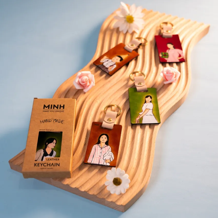 Hộp Quà "Mây" Cá Nhân Hóa, Nhẹ Nhàng Ghi Dấu Ấn, Set Quà Nến Thơm Thông Điệp Ẩn Cùng Móc Khóa Vẽ Tay, Quà Tặng Cá Nhân Hóa, Quà Sinh Nhật Độc Đáo Hộp Quà "Mây" Cá Nhân Hóa, Nhẹ Nhàng Ghi Dấu Ấn, Set Quà Nến Thơm Thông Điệp Ẩn Cùng Móc Khóa Vẽ Tay, Quà Tặng Cá Nhân Hóa, Quà Sinh Nhật Độc Đáo