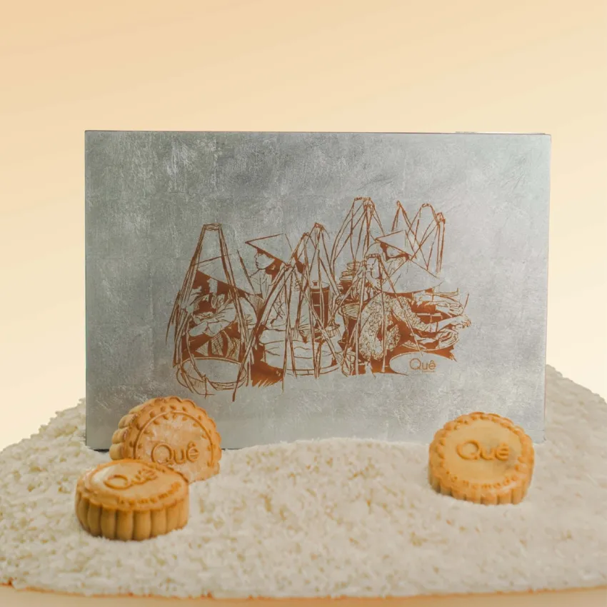 "Color Voyage" Mid-Autumn Gift Box, Elegant Shades of the East, Set Of 6 Mooncakes & Pia Cakes, Unique Taste, Premium Corporate Mid-Autumn Gift Set