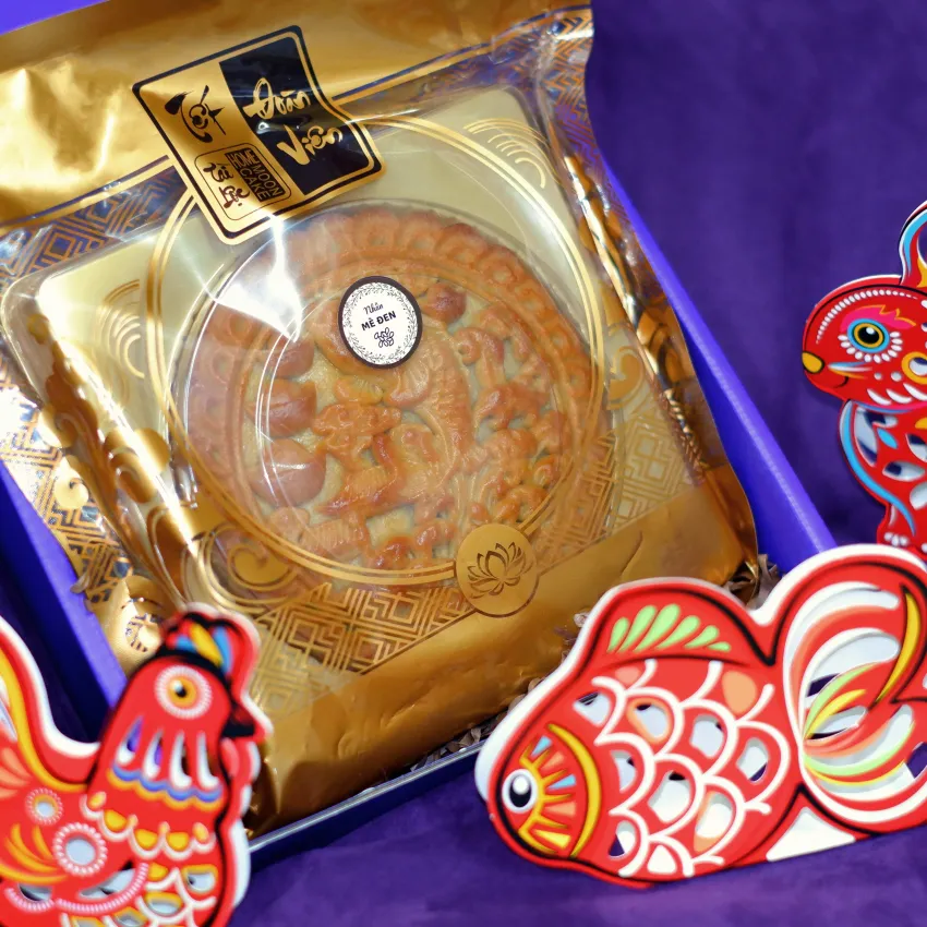 Hộp Bánh Trung Thu "Moonchi", Vị Bánh Thủ Công Cho Mùa Trăng Ấm Áp, Bánh Trung Thu Nhân Mochi Độc Đáo, Quà Trung Thu, Quà Tặng Doanh Nghiệp, Quà Biếu Hộp Bánh Trung Thu "Moonchi", Vị Bánh Thủ Công Cho Mùa Trăng Ấm Áp, Bánh Trung Thu Nhân Mochi Độc Đáo, Quà Trung Thu, Quà Tặng Doanh Nghiệp, Quà Biếu