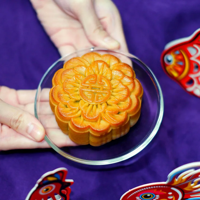 Hộp Quà Trung Thu "Đơn Nguyệt", Buổi Phá Cỗ Sum Vầy, Set Quà 4 Bánh Trung Thu 1 Trứng, Set Quà Trung Thu Cao Cấp, Quà Trung Thu Doanh Nghiệp, Quà Biếu Hộp Quà Trung Thu "Đơn Nguyệt", Buổi Phá Cỗ Sum Vầy, Set Quà 4 Bánh Trung Thu 1 Trứng, Set Quà Trung Thu Cao Cấp, Quà Trung Thu Doanh Nghiệp, Quà Biếu