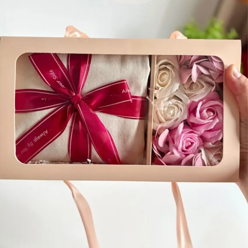 "Floral Tote" Gift Set, Memorable Women's Day Gift, Custom Tote Bag, Elegant Gift Box For Her, Gift For Women, Personalized Gift Box For Girlfriend