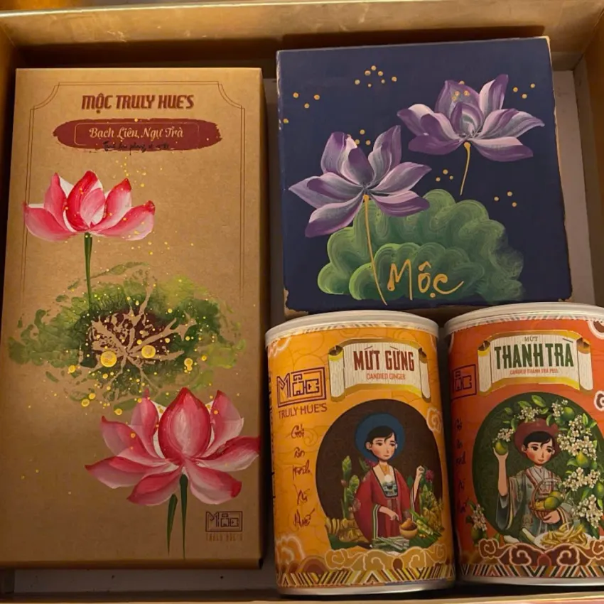 Mộc Truly Huế Gift Box, Set 2, Specialty Gift Set, Vietnamese Gift, Lotus Flower Tea, Thanh Tra Preserves, Hue Ginger Preserves, Phu Linh Cake, Corporate Gift