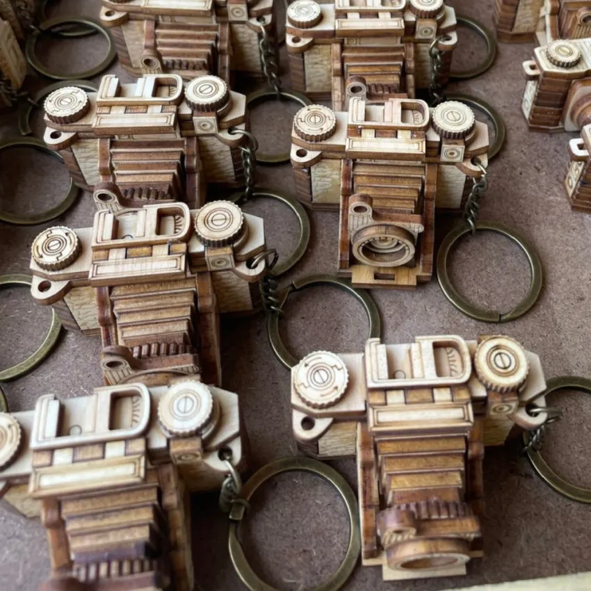 DIY Wooden Camera Model Keychain KC.ZI.SPIKT533.16, Compact & Intricate, Handmade Vietnamese Souvenir, Wooden Model, Handmade Gift For Friends