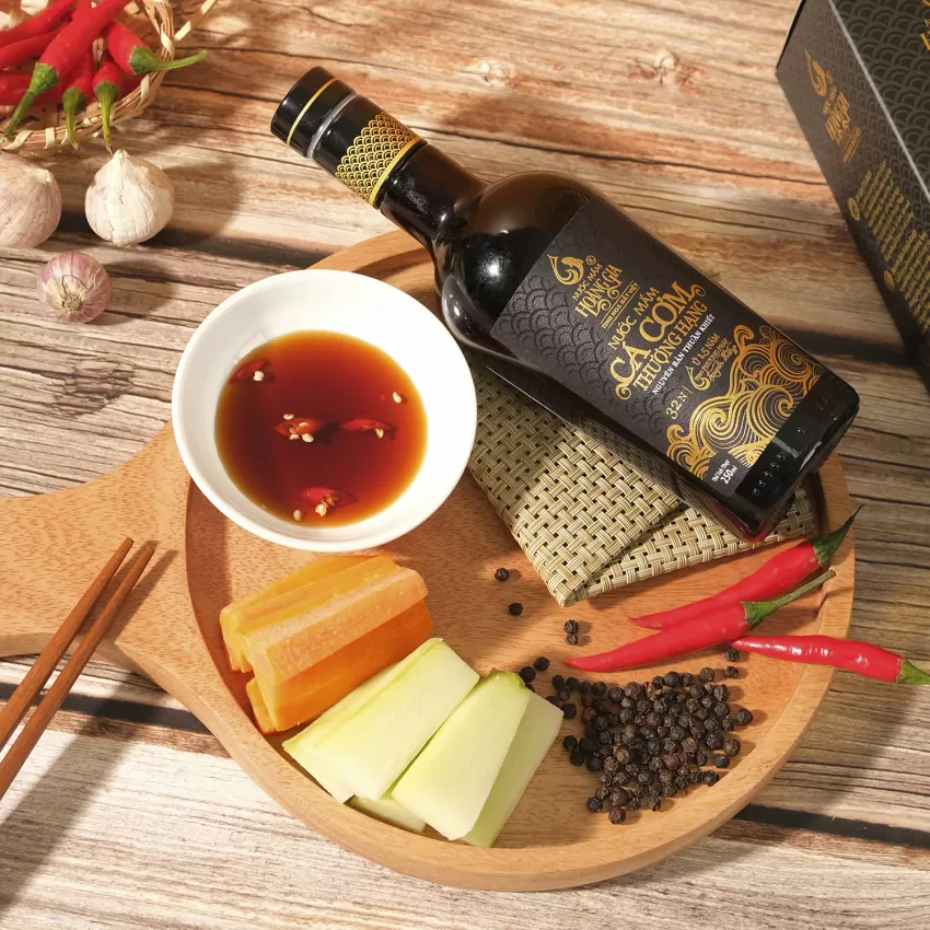Nước Mắm Cốt Nhĩ Cá Cơm 250ml, Nước Mắm Bình Thuận, Nước Mắm Cá Cơm Tươi, Chai Thủy Tinh Cao Cấp, Quà Tặng Bạn Bè