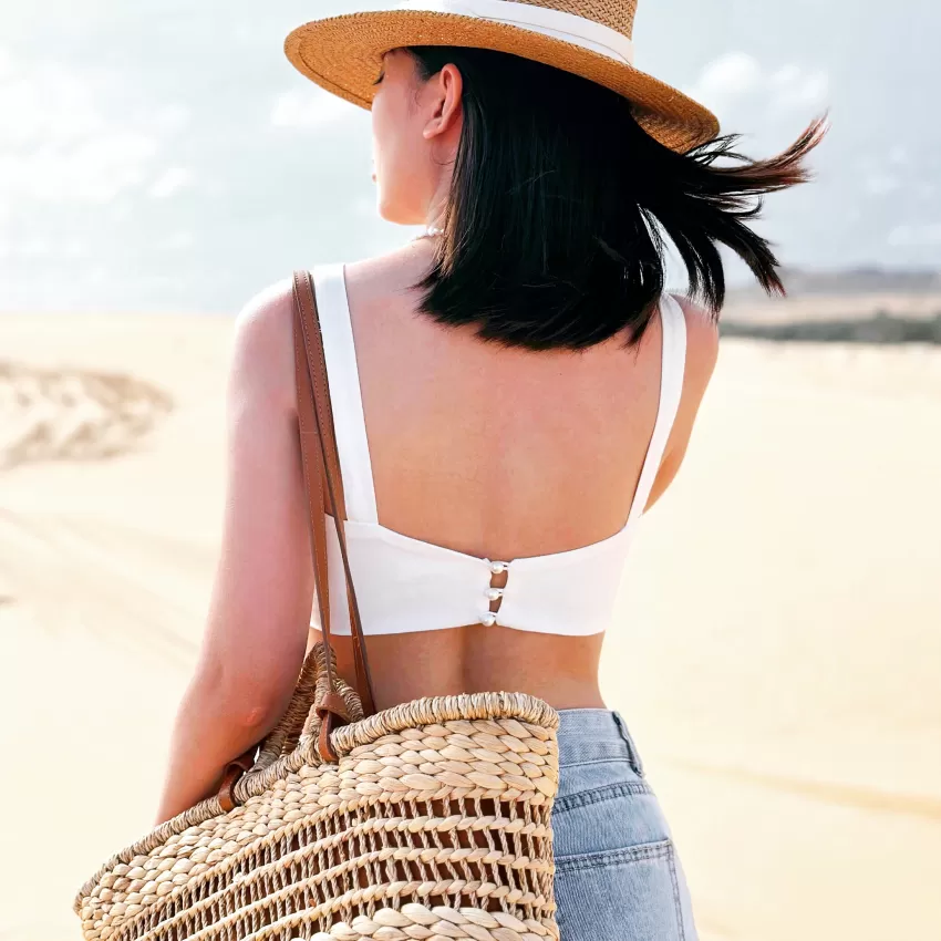 Summer Beach Bag With Leather Strap, Spacious Bag Shape, Impressive And Youthful Color Combination, Durable Bag For Long-Term Use