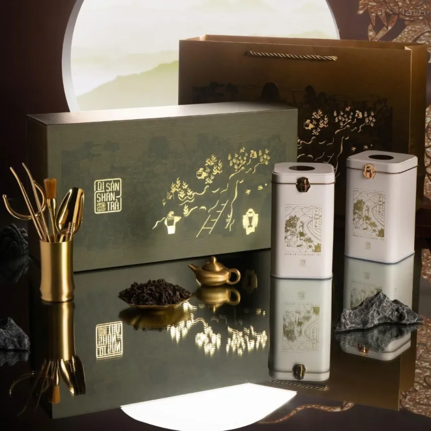 Hộp quà di sản Shan trà tinh hoa từ những miền cao, trà Shan Tuyết Bản Liền và Sùng Đô set quà đặc sản trà Việt Nam quà biếu doanh nghiệp Hộp quà di sản Shan trà tinh hoa từ những miền cao, trà Shan Tuyết Bản Liền và Sùng Đô set quà đặc sản trà Việt Nam quà biếu doanh nghiệp