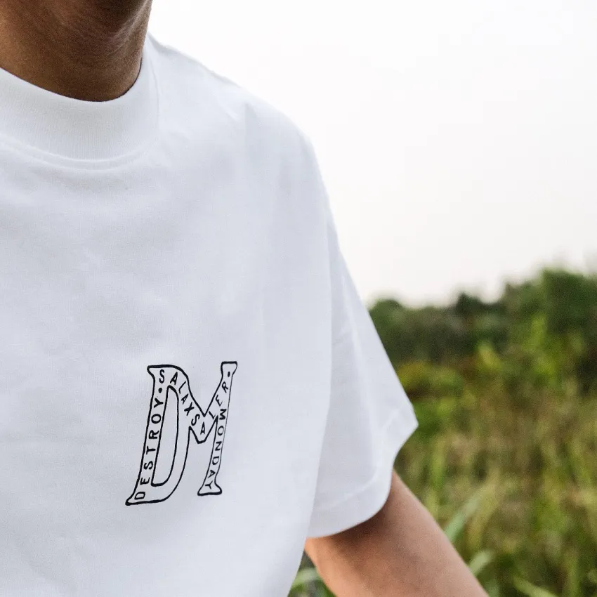 The "Destroy Monday" cotton T-shirt combines creativity and comfort, making it perfect for bold spirits, travel groups, birthdays, or as a unique Vietnamese souvenir. The "Destroy Monday" cotton T-shirt combines creativity and comfort, making it perfect for bold spirits, travel groups, birthdays, or as a unique Vietnamese souvenir.