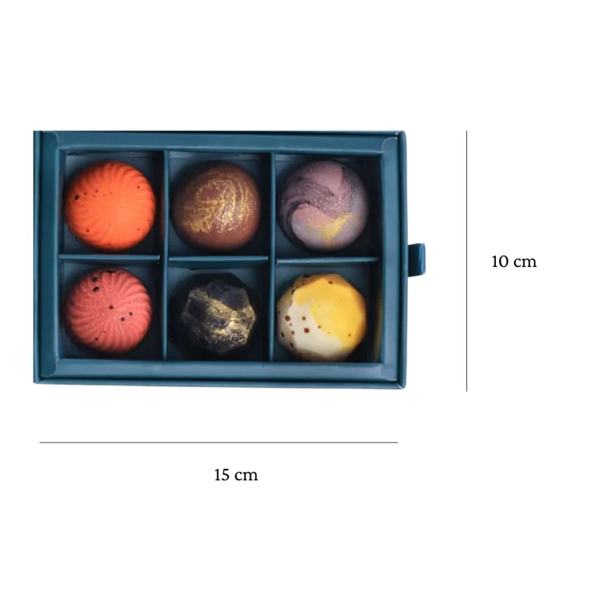 Hộp socola bonbon 6 viên vị quê hương độc đáo Việt Nam, set đặc sản sang trọng thành phần tự nhiên làm quà cho người nước ngoài Hộp socola bonbon 6 viên vị quê hương độc đáo Việt Nam, set đặc sản sang trọng thành phần tự nhiên làm quà cho người nước ngoài