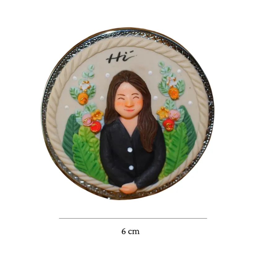 Personalized clay handheld mirror 6cm, handmade clay art, unique birthday gift idea.