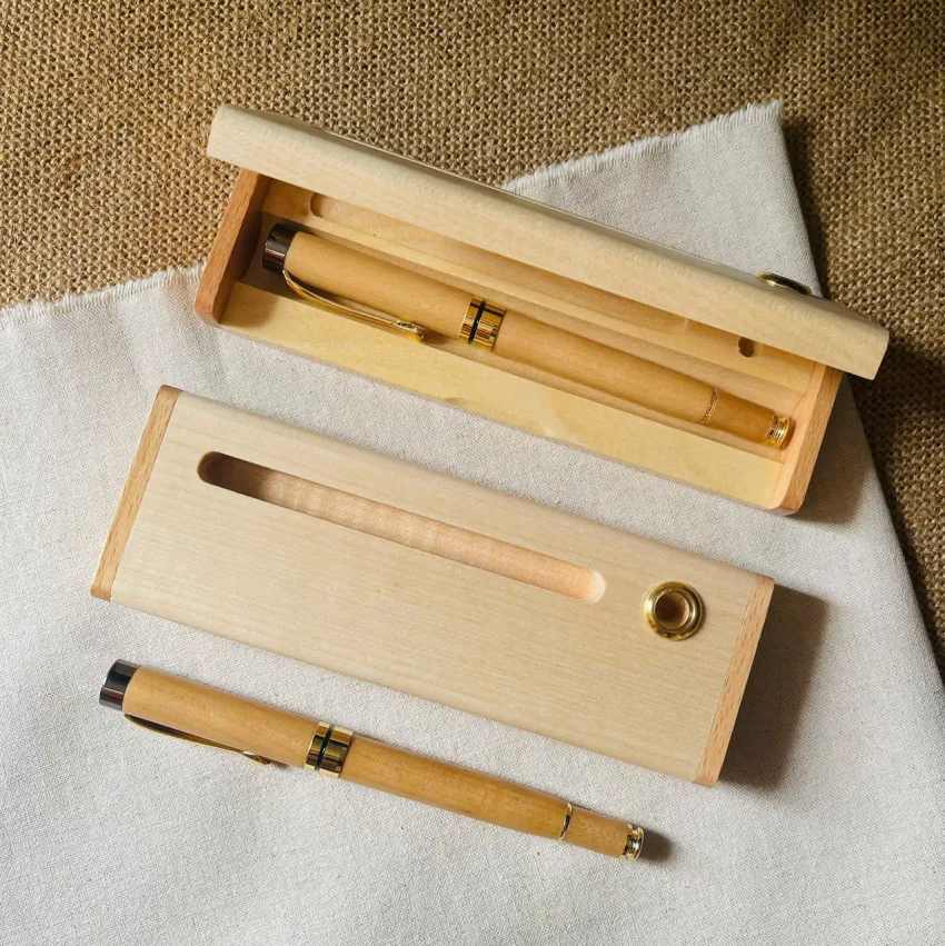 Engraved Maple Wood Pen with Case, Exquisite Craftsmanship, Personalized Gift, Corporate Gift